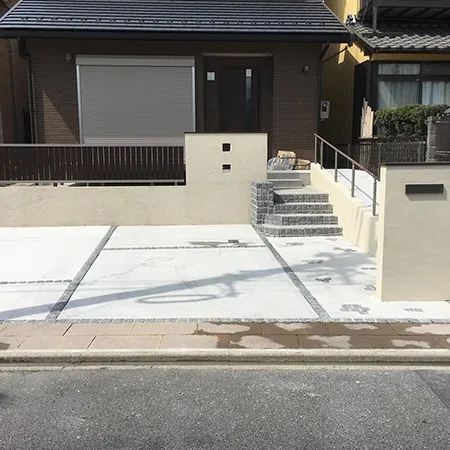 あま市の玄関・門柱の外構工事